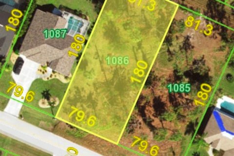 Terreno en Rotonda, Florida № 2205888