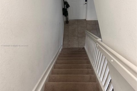Купить таунхаус в Хайалиа, Флорида 2 спальни, 132.11м2, № 2081518 - фото 2