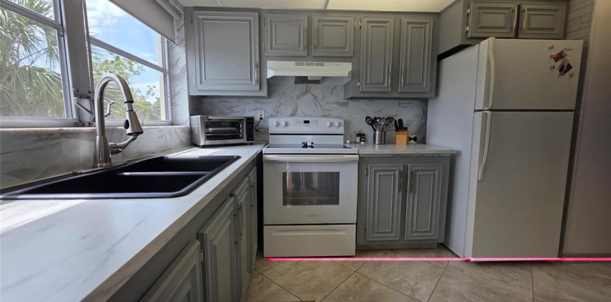 Condominio en Fort Lauderdale, Florida, 1 dormitorio № 2253269