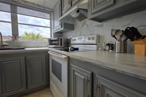 Condominio en venta en Fort Lauderdale, Florida, 1 dormitorio, 68.28 m2 № 2253269 - foto 6