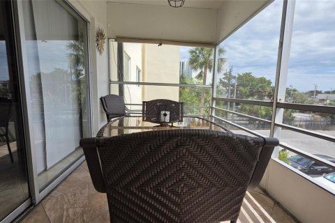 Condominio en venta en Fort Lauderdale, Florida, 1 dormitorio, 68.28 m2 № 2253269 - foto 4