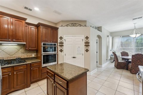 Villa ou maison à vendre à Sanford, Floride: 6 chambres, 342.44 m2 № 2151761 - photo 16