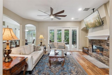 Villa ou maison à vendre à Sanford, Floride: 6 chambres, 342.44 m2 № 2151761 - photo 4