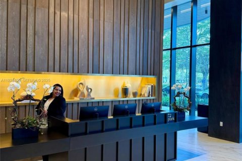 Снять в аренду кондоминиум в Майами-Бич, Флорида 3 спальни, № 1986770 - фото 9