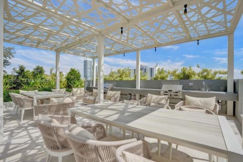 Снять в аренду кондоминиум в Майами-Бич, Флорида 3 спальни, № 1986770 - фото 20