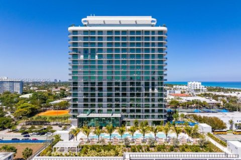 Снять в аренду кондоминиум в Майами-Бич, Флорида 3 спальни, № 1986770 - фото 4