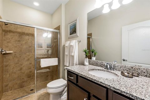 Adosado en venta en Kissimmee, Florida, 5 dormitorios, 210.42 m2 № 1614071 - foto 24