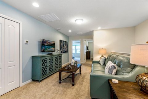 Adosado en venta en Kissimmee, Florida, 5 dormitorios, 210.42 m2 № 1614071 - foto 13