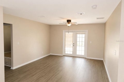 Villa ou maison à vendre à Keystone Heights, Floride: 3 chambres, 112.78 m2 № 2113635 - photo 4