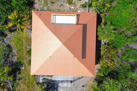 House in Placida, Florida 3 bedrooms, 146.23 sq.m. № 1651807 - photo 9