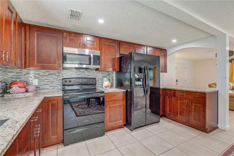 Villa ou maison à vendre à Orange Park, Floride: 4 chambres, 118.08 m2 № 1777390 - photo 21