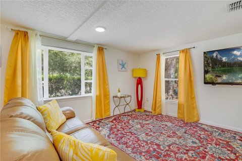 Villa ou maison à vendre à Orange Park, Floride: 4 chambres, 118.08 m2 № 1777390 - photo 15