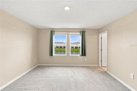 Townhouse in Kissimmee, Florida 3 bedrooms, 150.13 sq.m. № 2352337 - photo 19