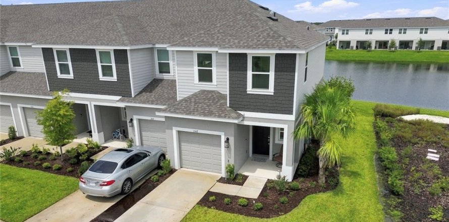 Townhouse in Kissimmee, Florida 3 bedrooms, 150.13 sq.m. № 2352337