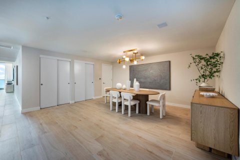 Condo in Pompano Beach, Florida, 3 bedrooms № 2175832 - photo 24