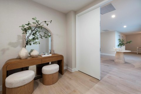 Condo in Pompano Beach, Florida, 3 bedrooms № 2175832 - photo 16