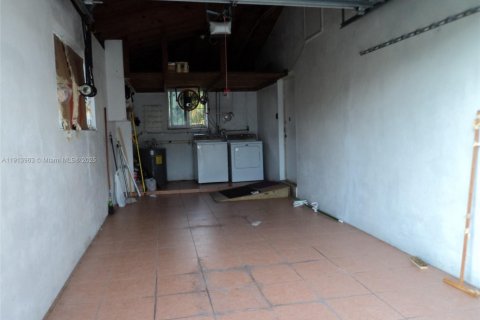 Villa ou maison à vendre à Hollywood, Floride: 3 chambres № 2015921 - photo 26