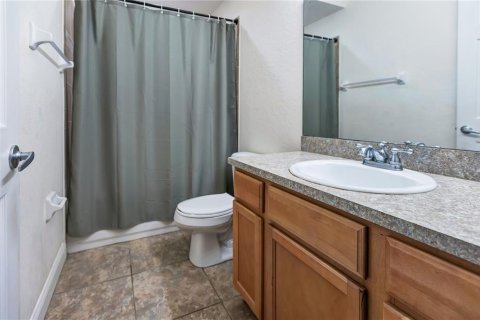 House in Lakeland, Florida 5 bedrooms, 265.33 sq.m. № 2196089 - photo 16