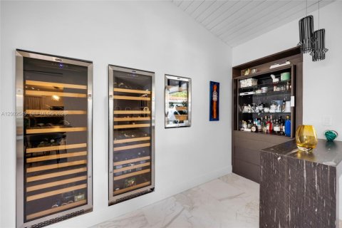 Купить виллу или дом в Майами, Флорида 4 спальни, 320.88м2, № 2067605 - фото 16