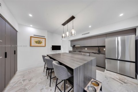 Купить виллу или дом в Майами, Флорида 4 спальни, 320.88м2, № 2067605 - фото 19