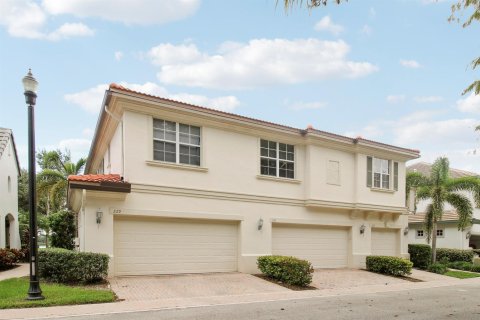Touwnhouse à vendre à Palm Beach Gardens, Floride: 3 chambres, 137.31 m2 № 2414414 - photo 5