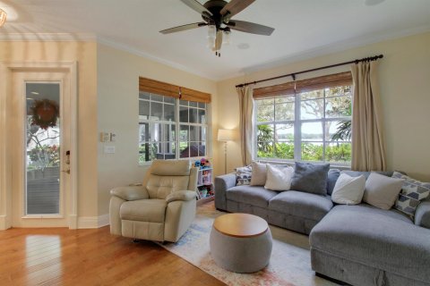 Touwnhouse à vendre à Palm Beach Gardens, Floride: 3 chambres, 137.31 m2 № 2414414 - photo 8
