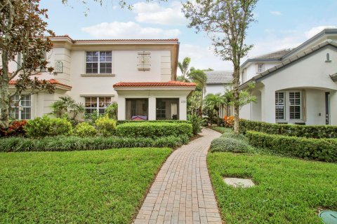 Touwnhouse à vendre à Palm Beach Gardens, Floride: 3 chambres, 137.31 m2 № 2414414 - photo 2