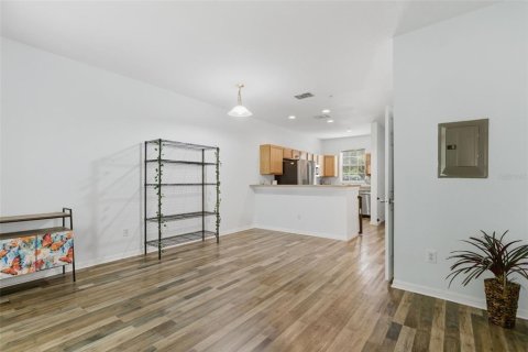 Adosado en venta en Tampa, Florida, 2 dormitorios, 107.02 m2 № 2123331 - foto 13