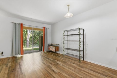 Adosado en venta en Tampa, Florida, 2 dormitorios, 107.02 m2 № 2123331 - foto 9
