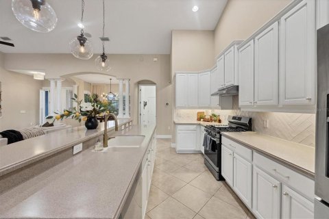 House in Lakewood Ranch, Florida 4 bedrooms, 216.83 sq.m. № 1884107 - photo 18