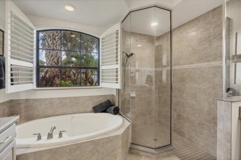 House in Lakewood Ranch, Florida 4 bedrooms, 216.83 sq.m. № 1884107 - photo 28