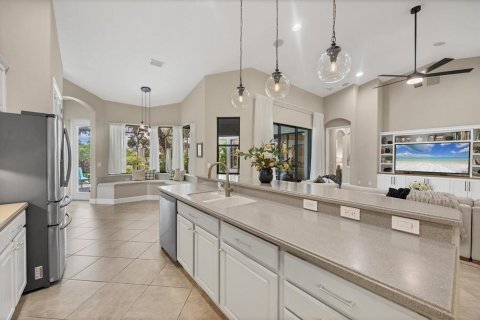 House in Lakewood Ranch, Florida 4 bedrooms, 216.83 sq.m. № 1884107 - photo 16