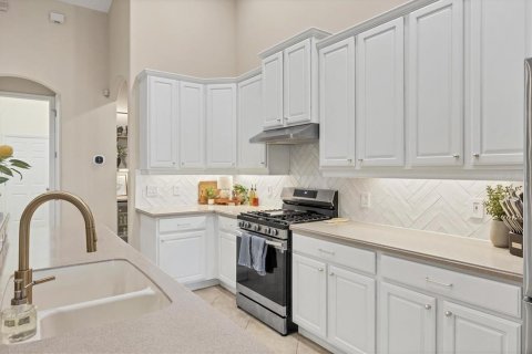 House in Lakewood Ranch, Florida 4 bedrooms, 216.83 sq.m. № 1884107 - photo 17