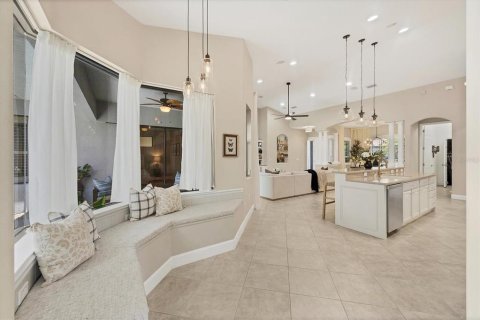 House in Lakewood Ranch, Florida 4 bedrooms, 216.83 sq.m. № 1884107 - photo 21