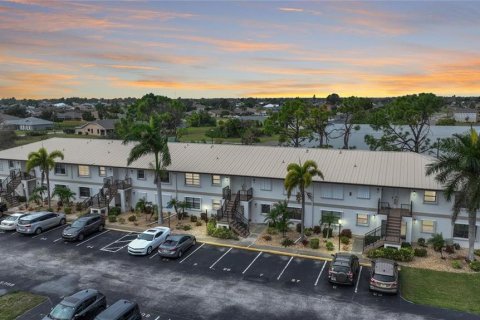 Condominio en venta en Punta Gorda, Florida, 2 dormitorios, 83.43 m2 № 1857720 - foto 1