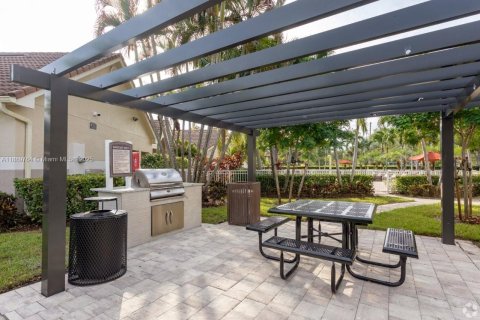 Appartement à louer à North Lauderdale, Floride: 1 chambre, 66.89 m2 № 1939181 - photo 2