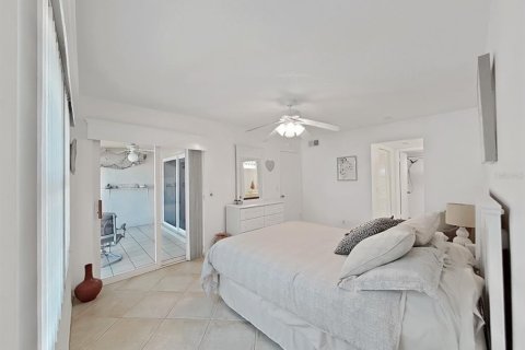 Купить кондоминиум в Семинол, Флорида 6 комнат, 100.33м2, № 1583625 - фото 16