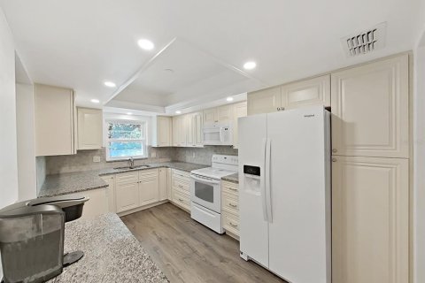 Купить кондоминиум в Семинол, Флорида 6 комнат, 100.33м2, № 1583625 - фото 10