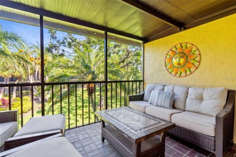 Condo in Sarasota, Florida, 2 bedrooms  № 1885879 - photo 21