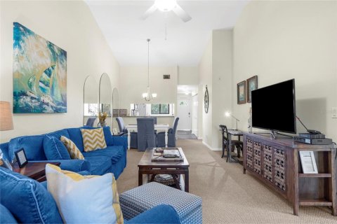 Condo in Sarasota, Florida, 2 bedrooms  № 1885879 - photo 6
