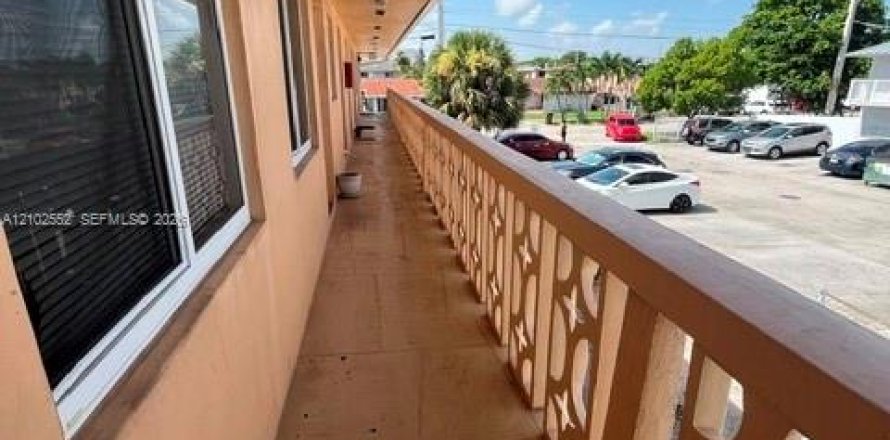 Apartment in Hialeah, Florida 2 bedrooms № 2407340