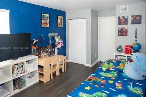 Condo in Sunrise, Florida, 2 bedrooms  № 2085502 - photo 10