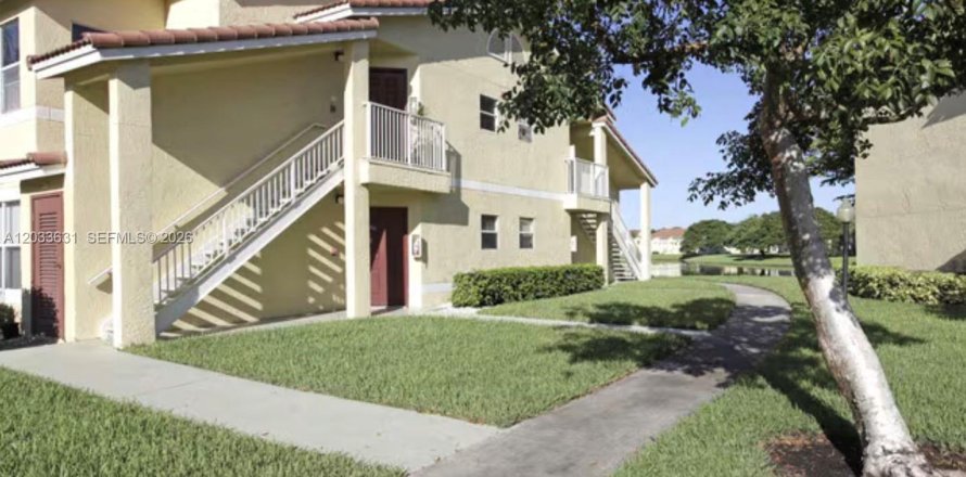 Condo in Sunrise, Florida, 2 bedrooms  № 2085502