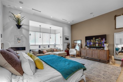 Купить виллу или дом в Ки-Бискейн, Флорида 5 спален, 322.93м2, № 2052696 - фото 14