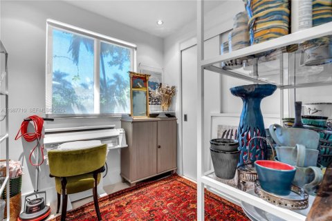 Купить виллу или дом в Ки-Бискейн, Флорида 5 спален, 322.93м2, № 2052696 - фото 27