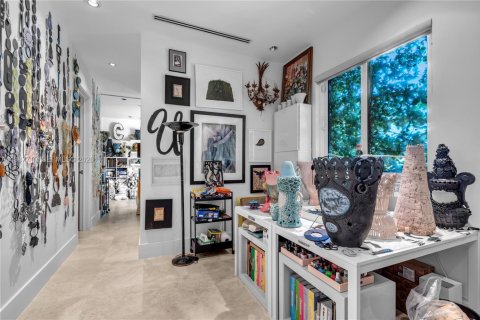 Купить виллу или дом в Ки-Бискейн, Флорида 5 спален, 322.93м2, № 2052696 - фото 24