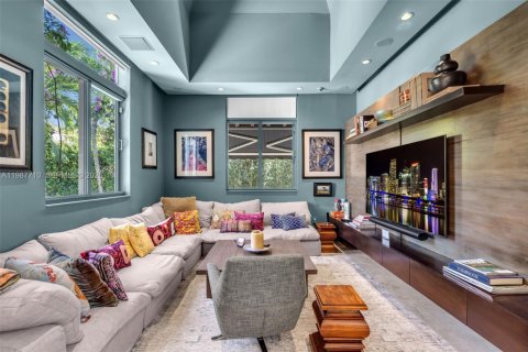 Купить виллу или дом в Ки-Бискейн, Флорида 5 спален, 322.93м2, № 2052696 - фото 8