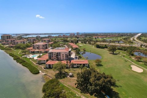 Condominio en alquiler en Saint Petersburg, Florida, 2 dormitorios, 82.68 m2 № 1825208 - foto 27
