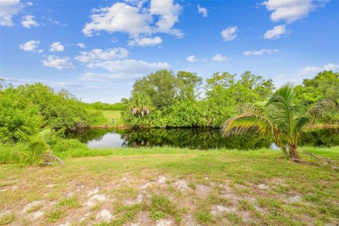 House in Hudson, Florida 2 bedrooms, 107.02 sq.m. № 1898803 - photo 20