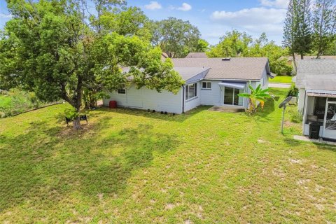 House in Hudson, Florida 2 bedrooms, 107.02 sq.m. № 1898803 - photo 23
